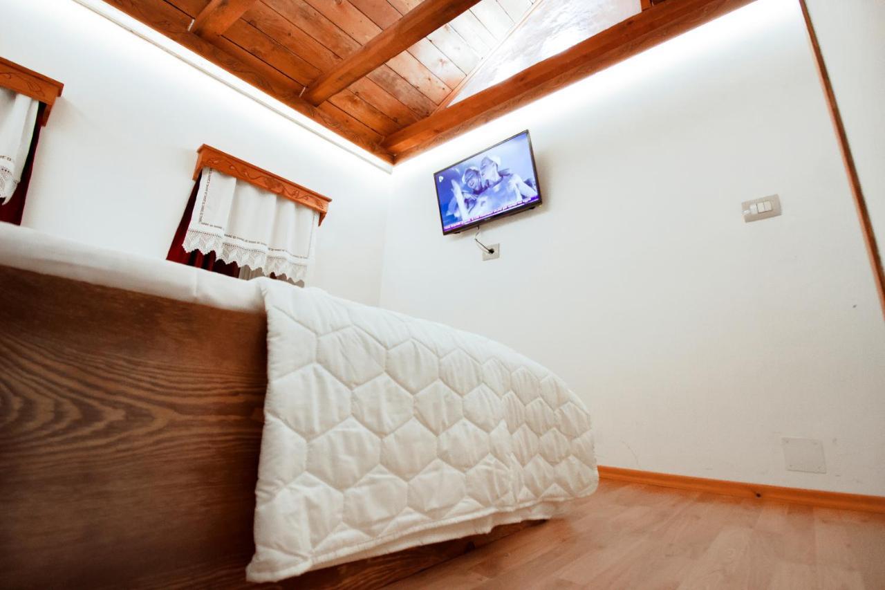 Duplex Apartment Viktoria ジロカストラ エクステリア 写真